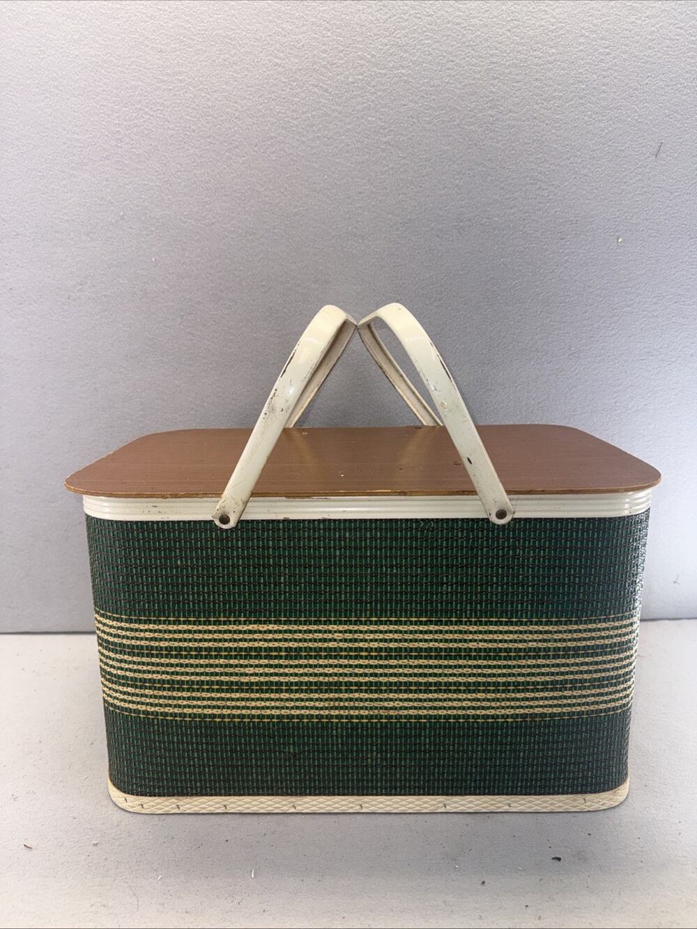 Vintage Redmon Woven Picnic Basket Metal Handle Hinged Lid USA Green MCM